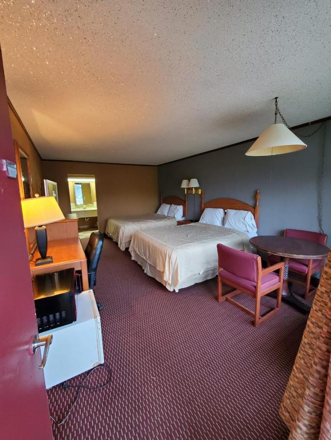 Gray Plaza Motel West Frankfort Eksteriør bilde