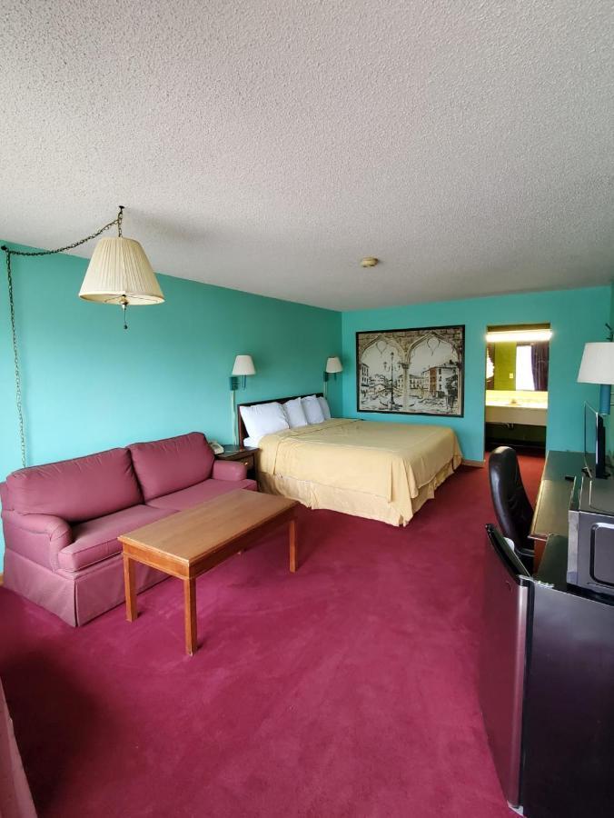 Gray Plaza Motel West Frankfort Eksteriør bilde